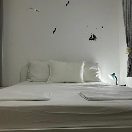 Adam's 2 * 克拉多沃