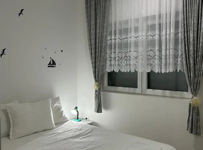 Daire Adam's 2 Kladovo